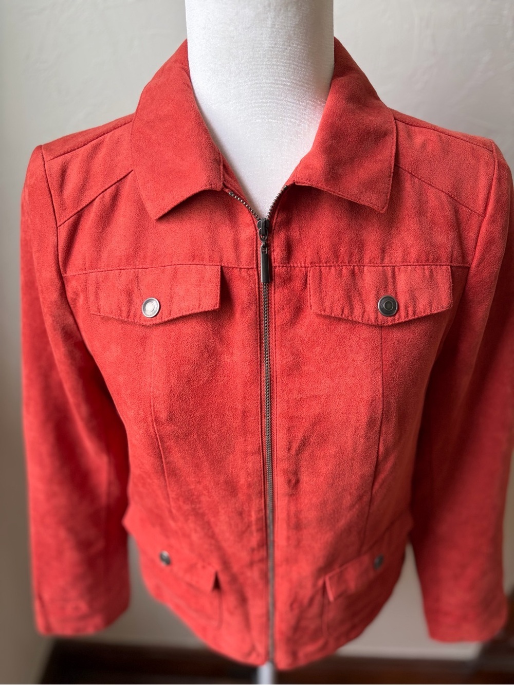 Studio Works Coral Red Faux Suede Zip Front Utility Jacket Petite 4P - Picture 4 of 10